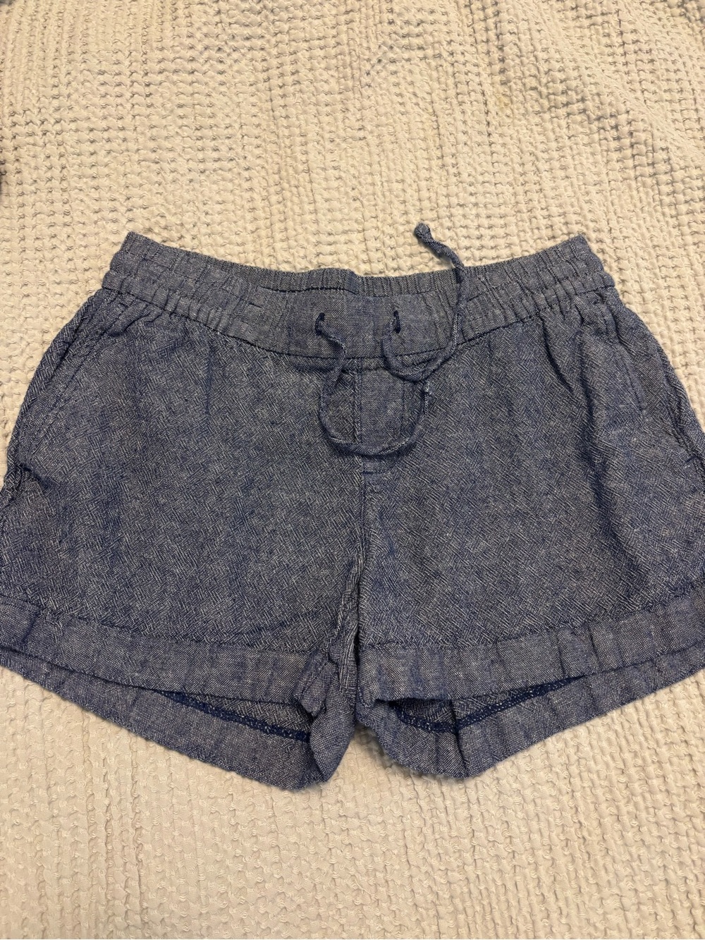 Old Navy Hot Linen-Blend Shorts Chambray Blue
